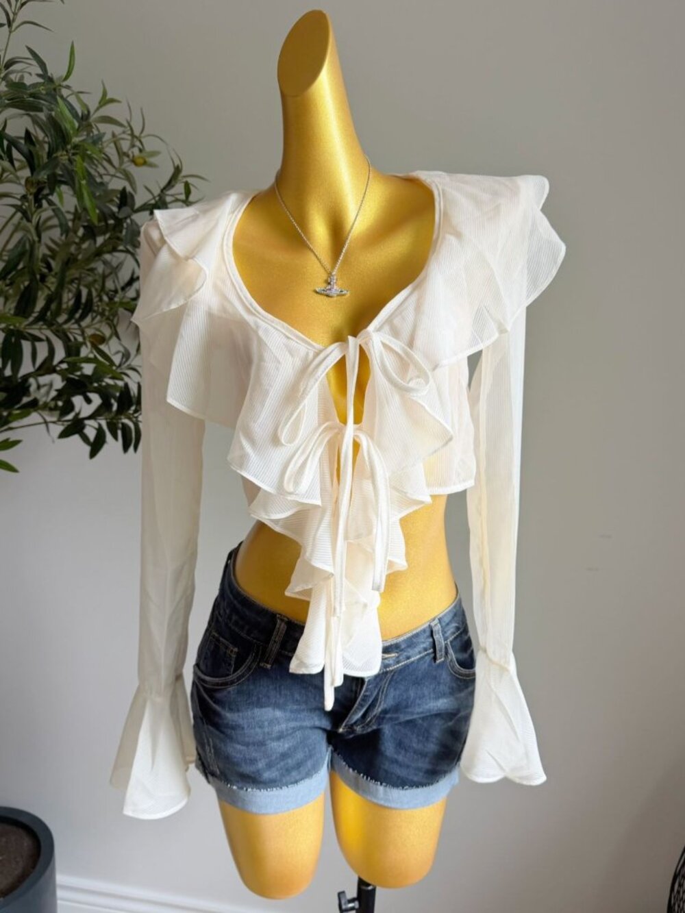 Ivory Ruffle Tie Front Bell Sleeve Cropped Cardigan XS